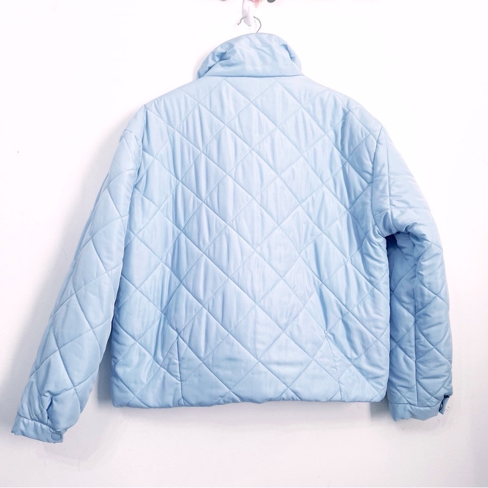 🤍VERSONA CROPPED PUFFER JACKET - Picture 2 of 3